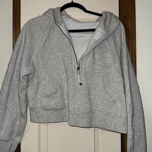 Lululemon Scuba Oversized Half-Zip Hoodie
Gray - XS
Worn only a few times.